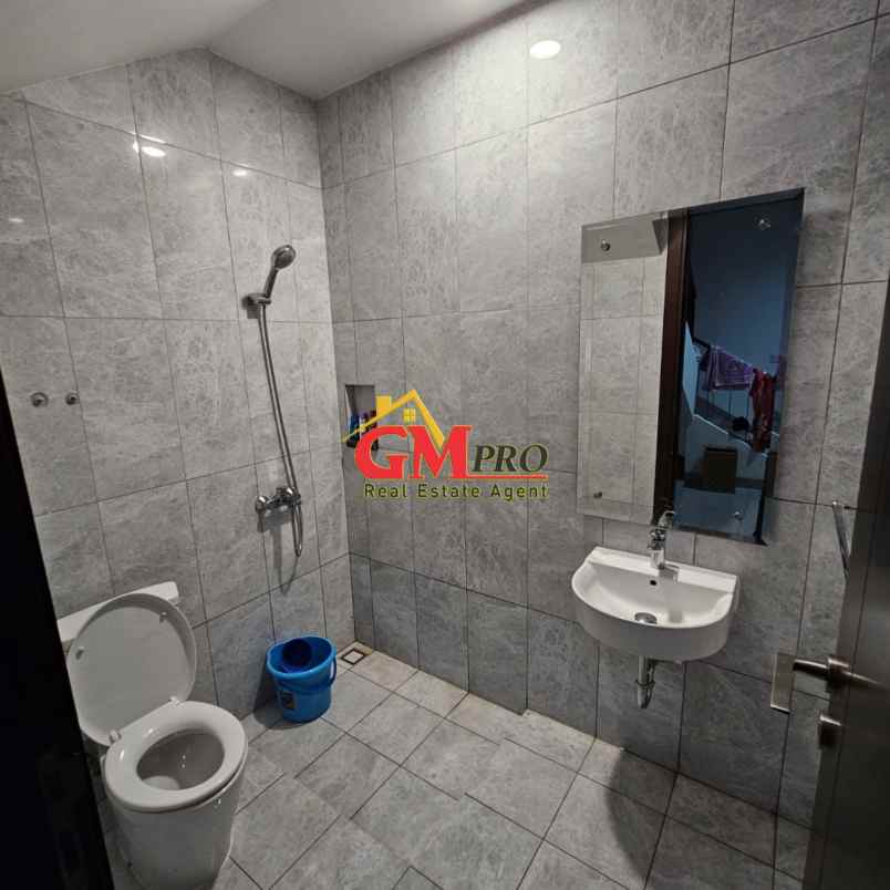 dijual rumah nyaman di podomoro park bandung