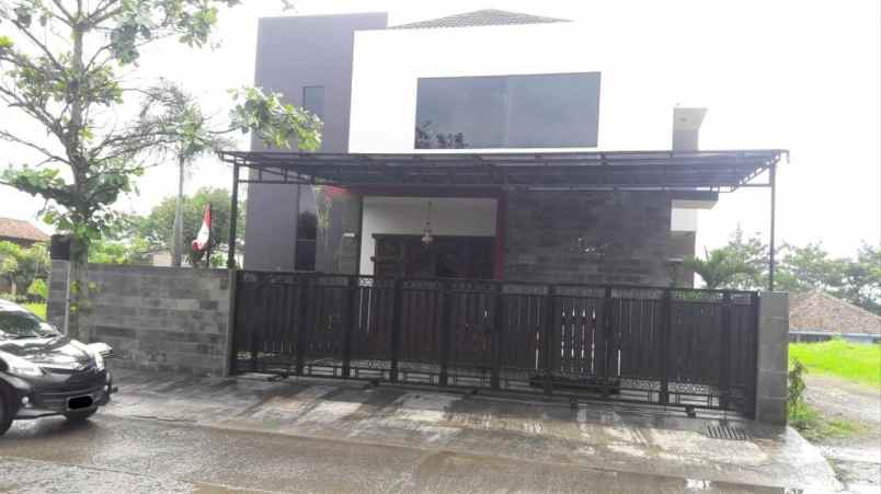 dijual rumah padasuka cimahi