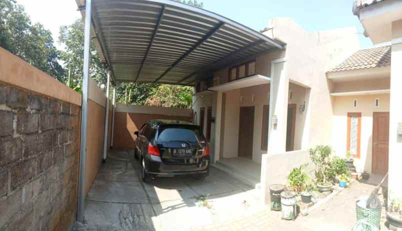 dijual rumah pamella 7