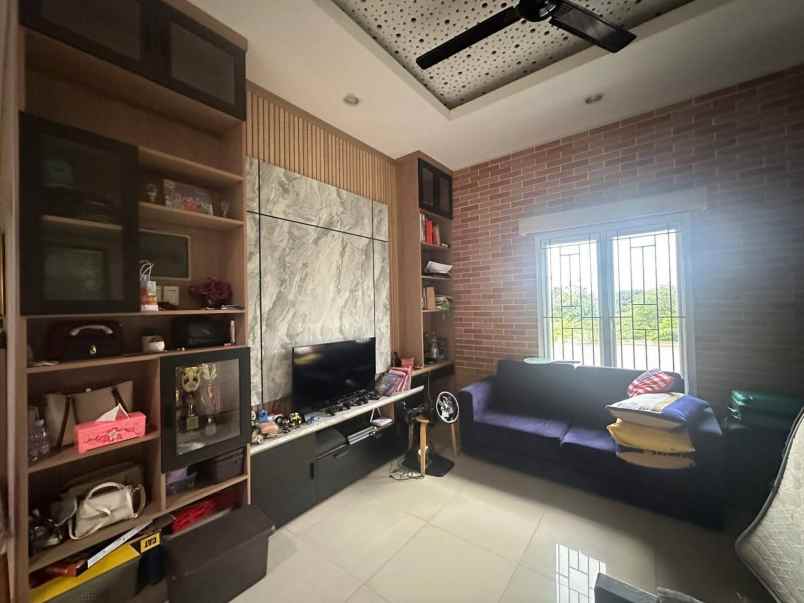dijual rumah pamulang timur