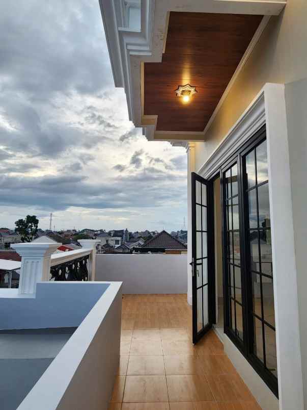 dijual rumah pancoran mas