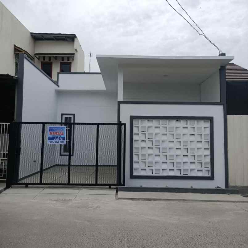 dijual rumah panjibuwono city