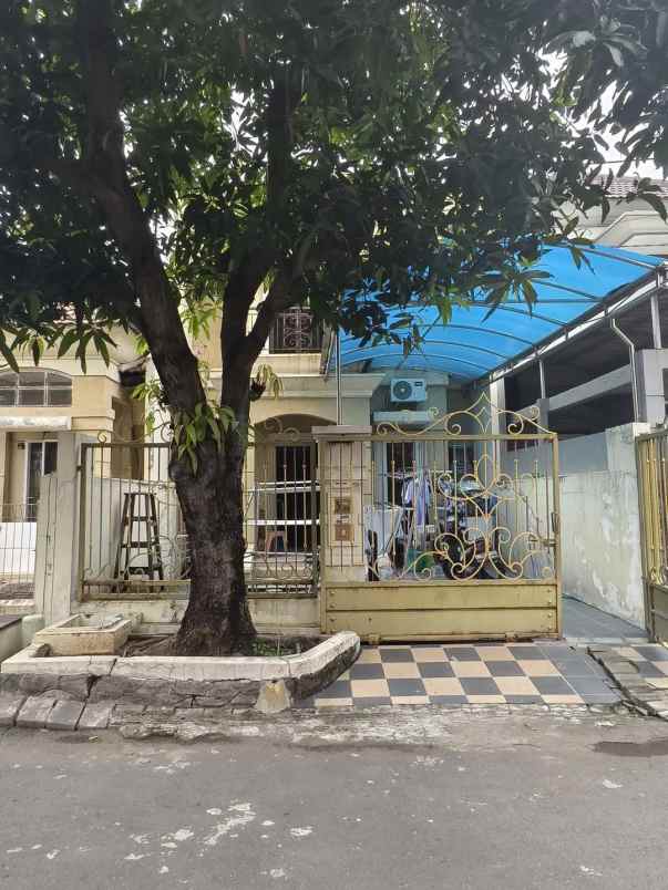 dijual rumah pantai mentari