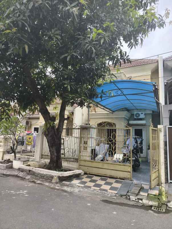 dijual rumah pantai mentari