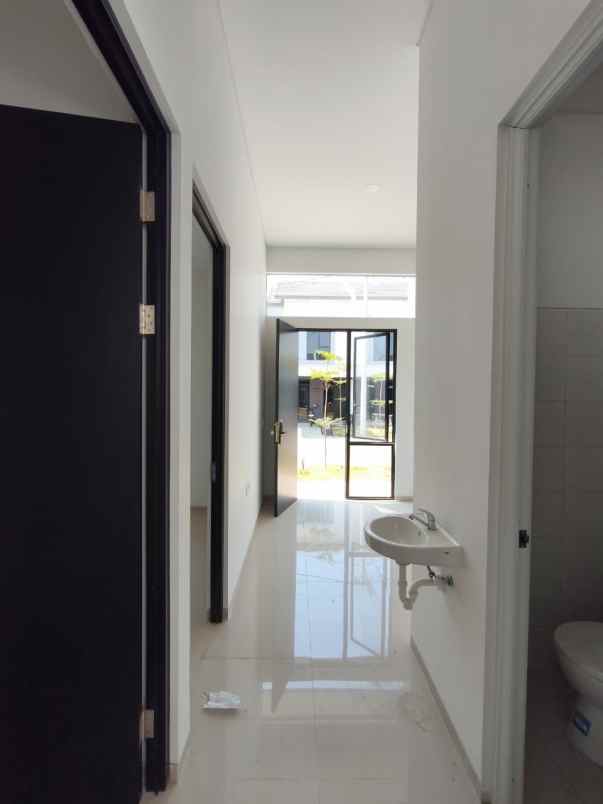 dijual rumah park sunrise 1 lantai 700 jutaan