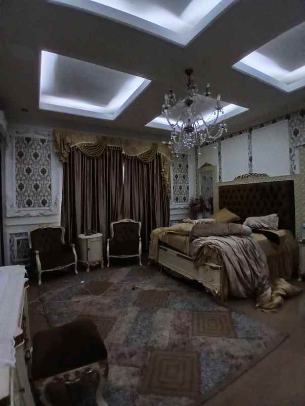 dijual rumah parung bingung