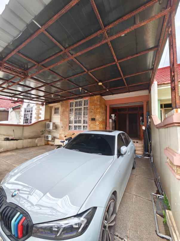 dijual rumah pegadungan kalideres