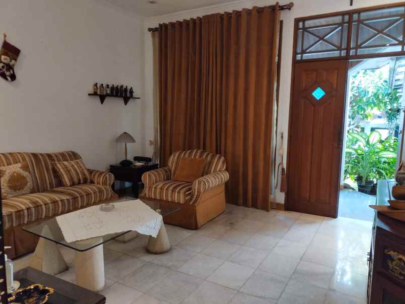 dijual rumah pejaten jakarta selatan