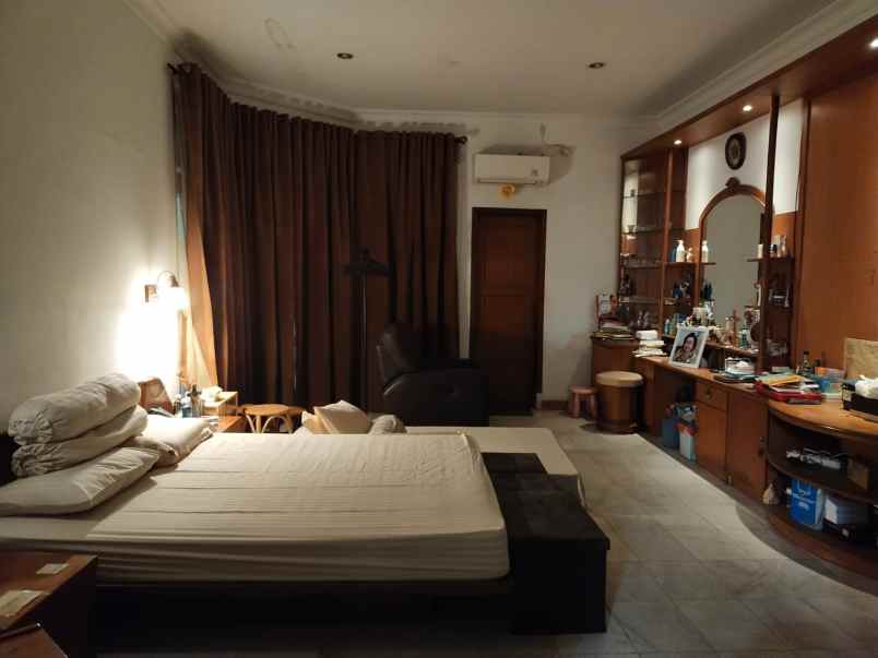 dijual rumah pejaten jakarta selatan