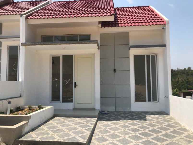 dijual rumah pendekan margodadi seyegan
