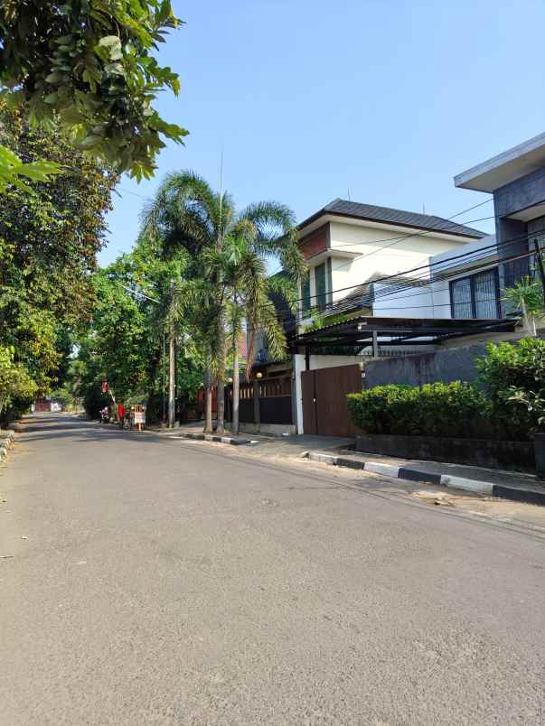 dijual rumah perumahan bulog