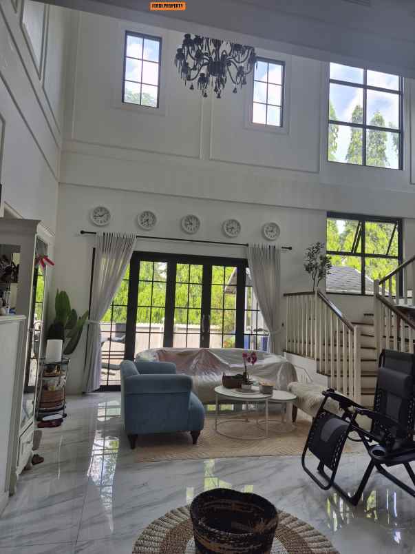 dijual rumah perumahan citra gran cibubur