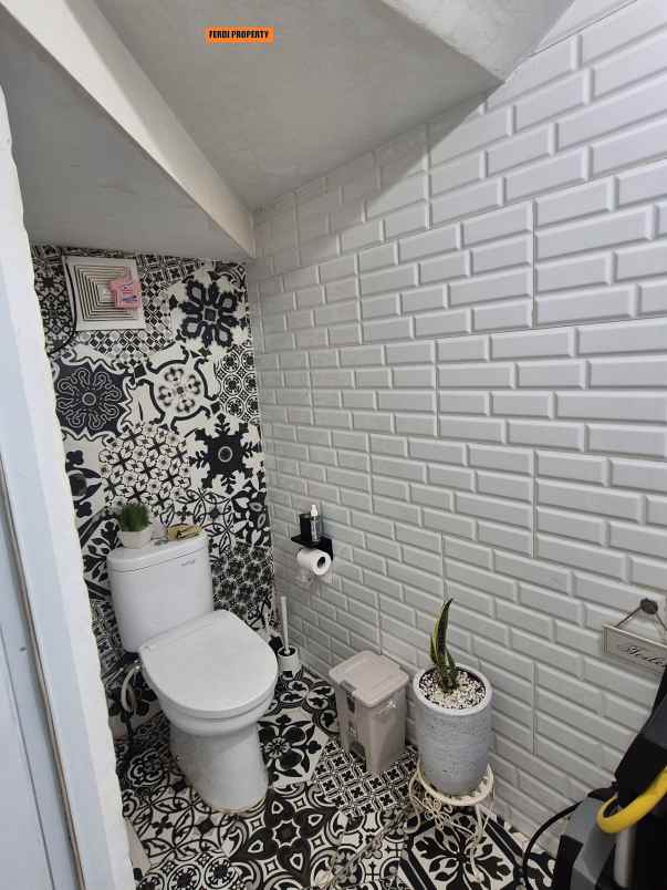 dijual rumah perumahan citra gran cibubur