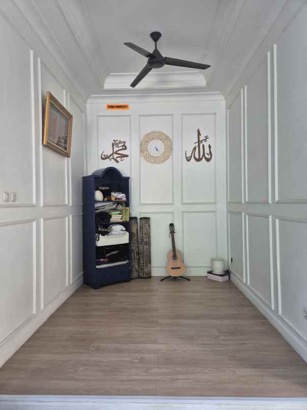 dijual rumah perumahan citra gran cibubur