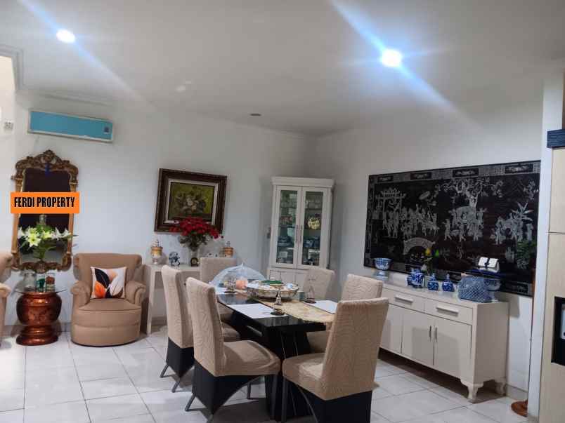 dijual rumah perumahan citra gran cibubur