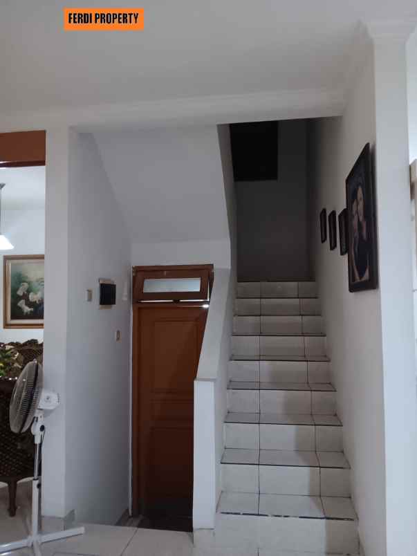 dijual rumah perumahan citra gran cibubur