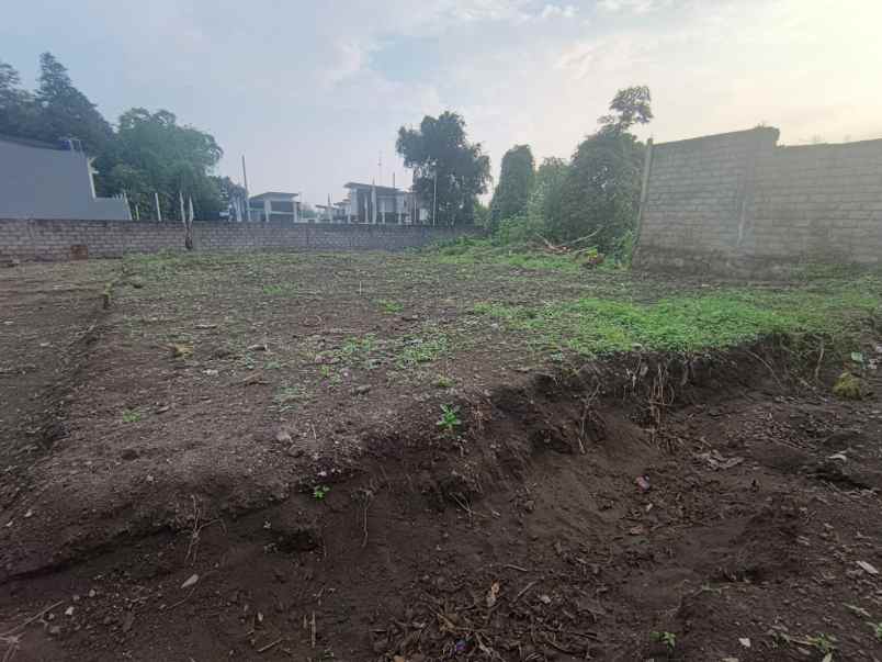 dijual rumah perumahan gading residence