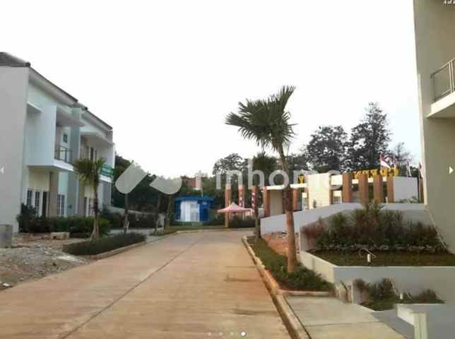 dijual rumah perumahan green city jl