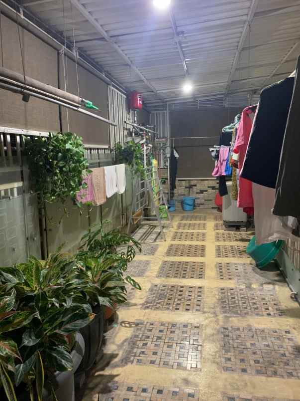 dijual rumah perumahan manyar surabaya