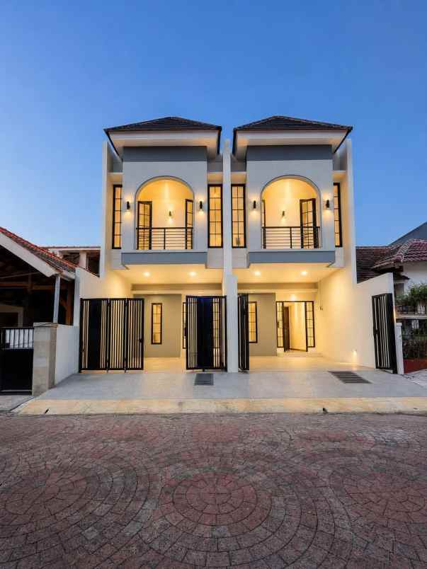 dijual rumah perumahan nirwana