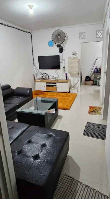 dijual rumah perumahan telaga mas duta