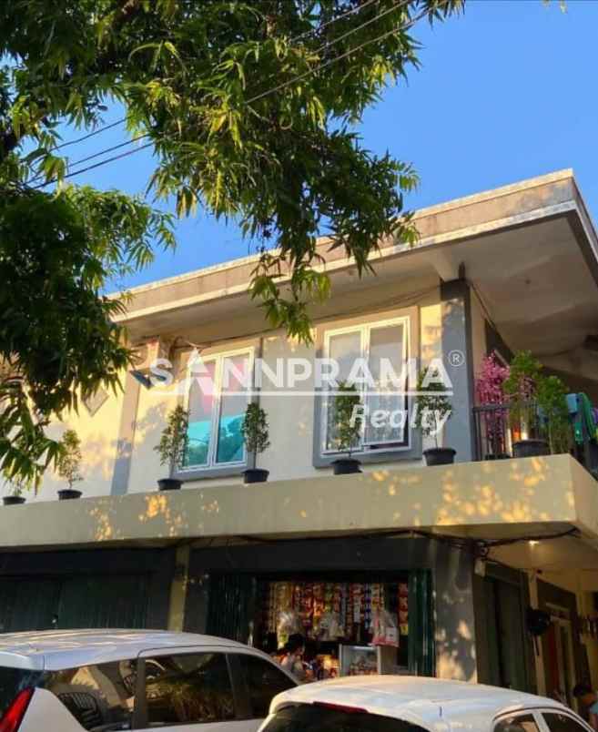 dijual rumah petukangan selatan