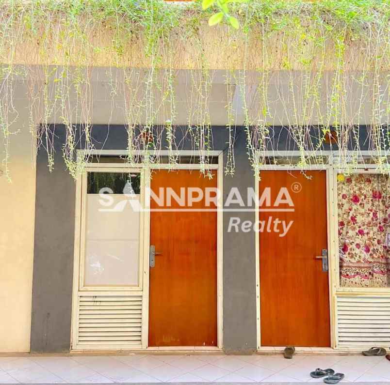 dijual rumah petukangan selatan