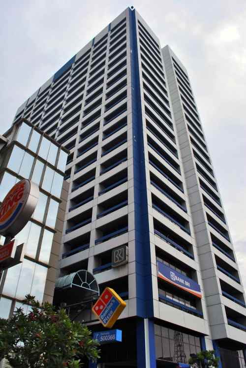 dijual rumah plaza hayam wuruk