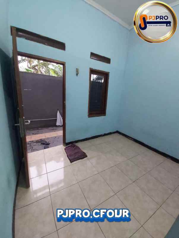 dijual rumah pondok gede