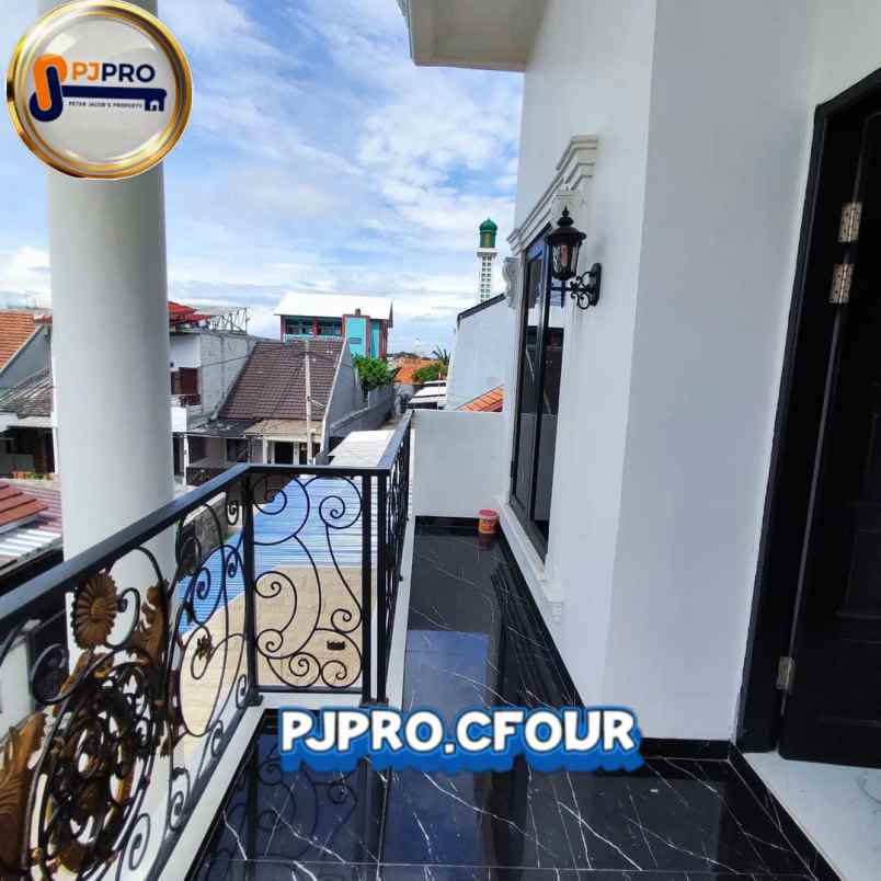 dijual rumah pondok gede