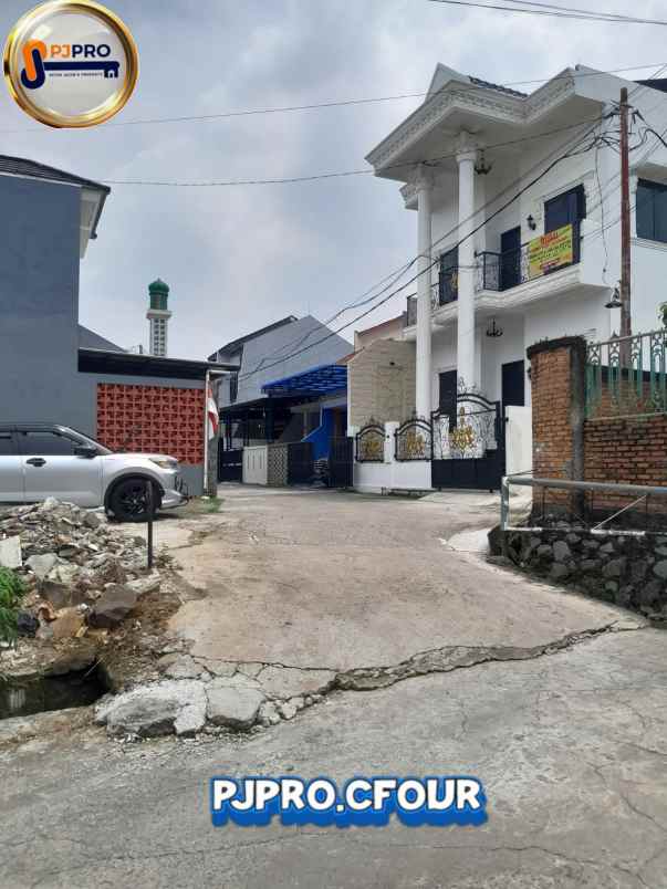 dijual rumah pondok gede