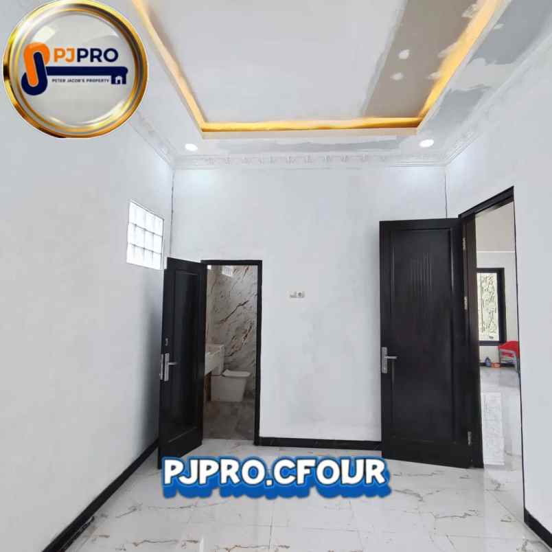 dijual rumah pondok gede