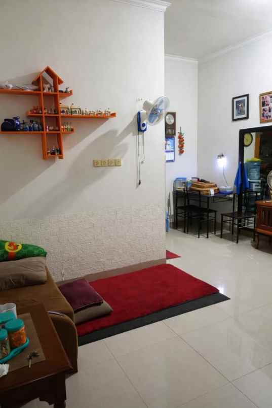 dijual rumah pondok jati