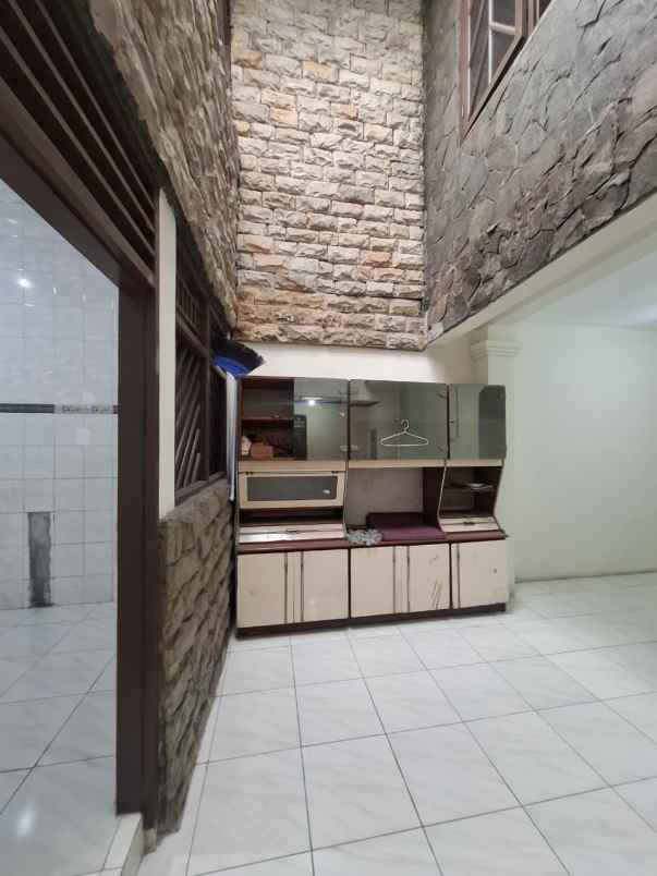 dijual rumah pondok kopi jakarta timur