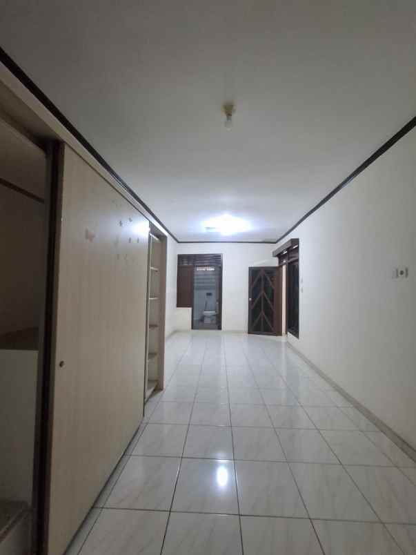 dijual rumah pondok kopi jakarta timur