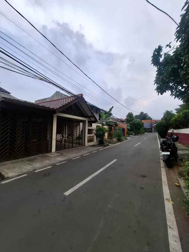 dijual rumah pondok kopi jakarta timur