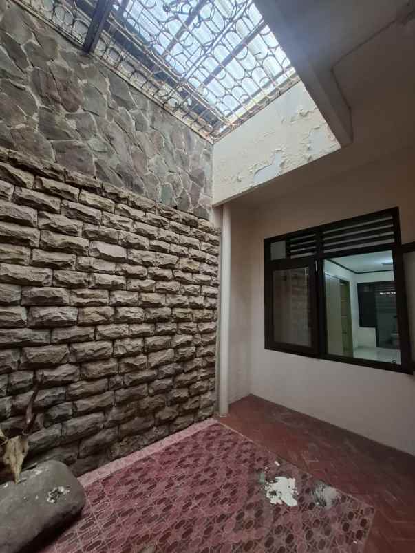 dijual rumah pondok kopi jakarta timur