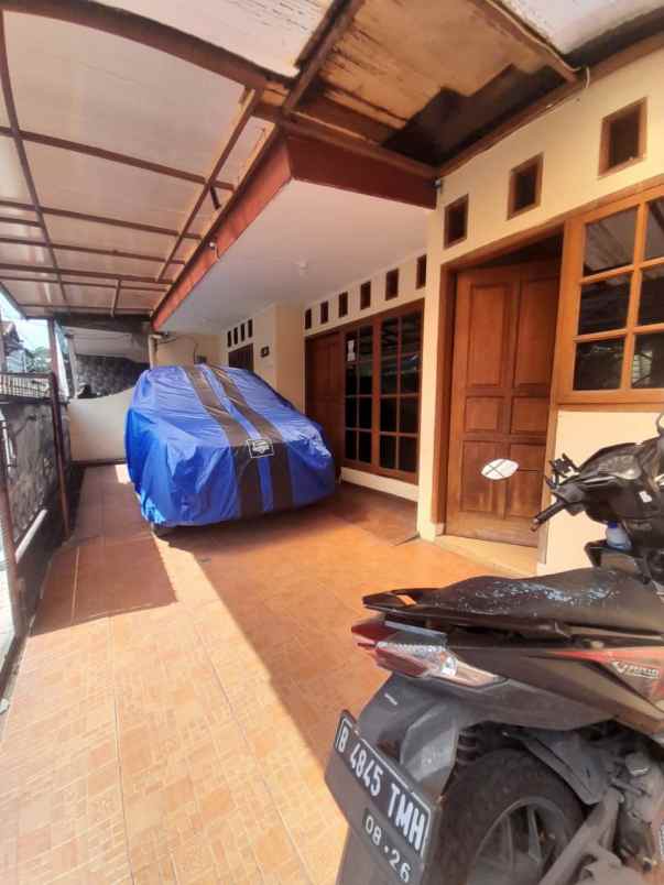 dijual rumah pondok kopi jakarta timur