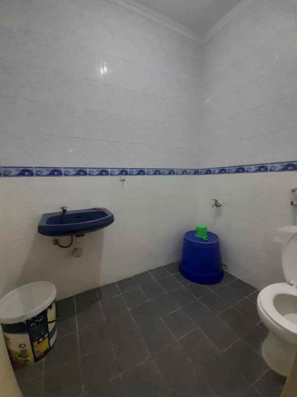 dijual rumah pondok kopi jakarta timur