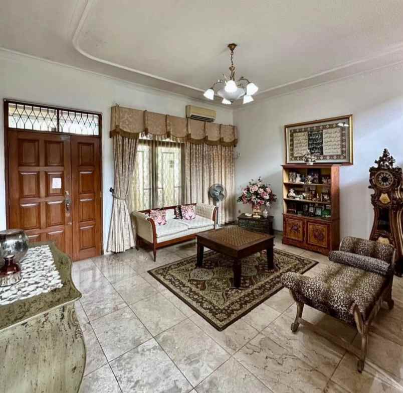 dijual rumah pondok labu