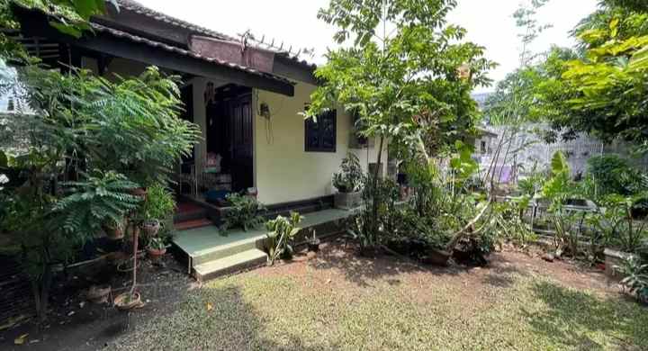 dijual rumah pondok labu