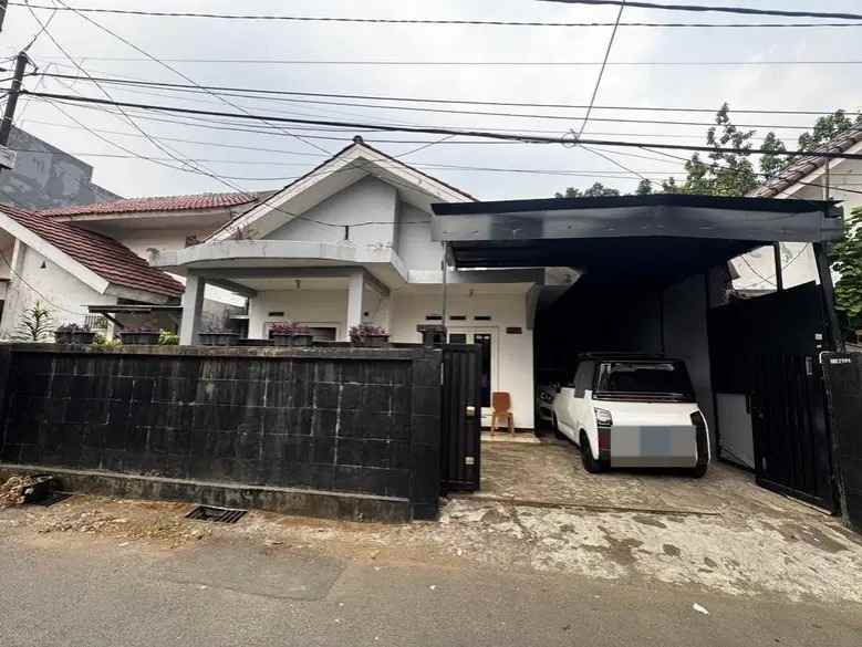 dijual rumah pondok pucung