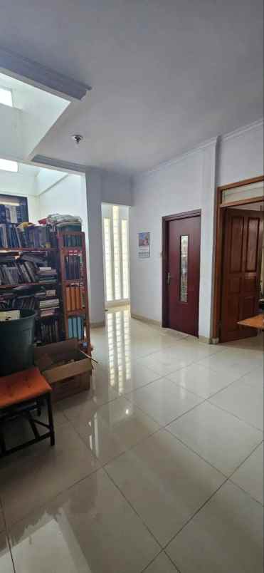dijual rumah pondok ranji
