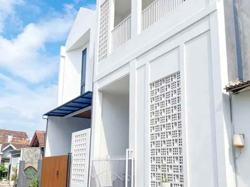 dijual rumah pondok ungu permai