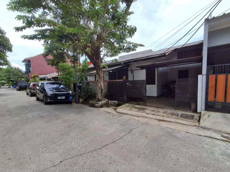 dijual rumah ponfok melati
