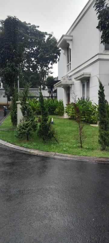 dijual rumah posisi hook di citragan cibubur