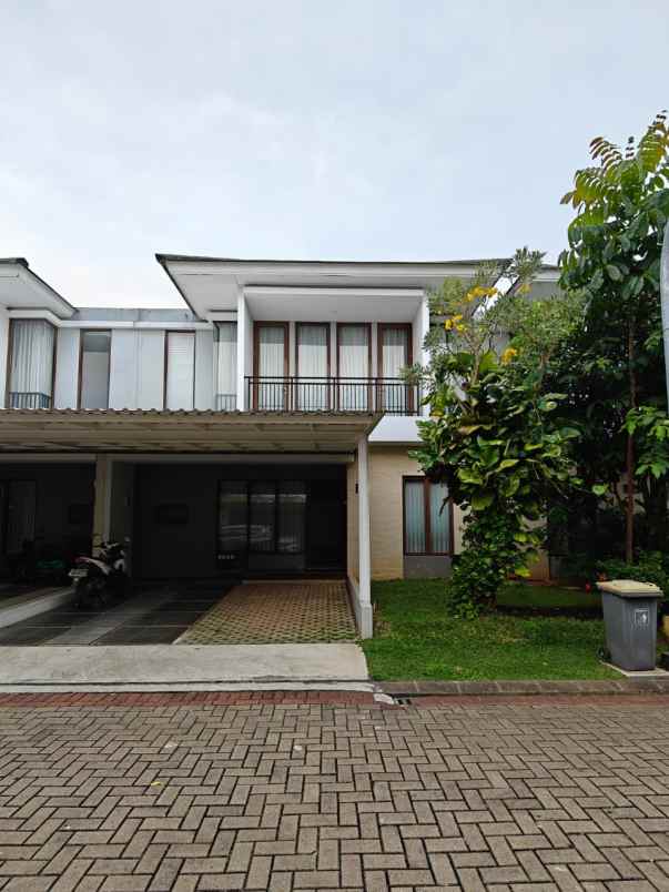 dijual rumah premier estate jatiwarna