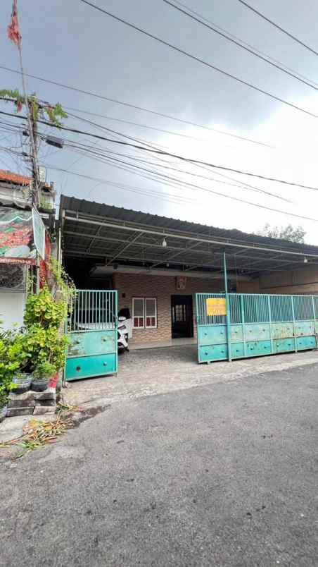dijual rumah pribadi kost di surabaya pusat