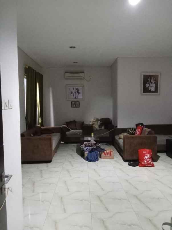 dijual rumah pulo gadung cakung
