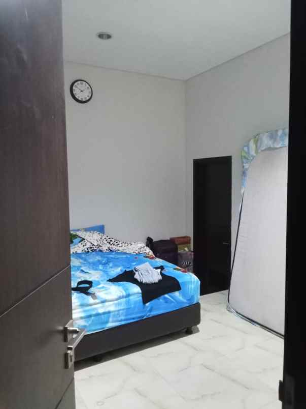 dijual rumah pulo gadung cakung